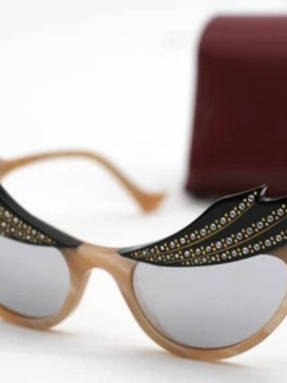 Gucci Women's Cat Eye Sunglasses 'Beige/Silver' GG1094S 50-19 140